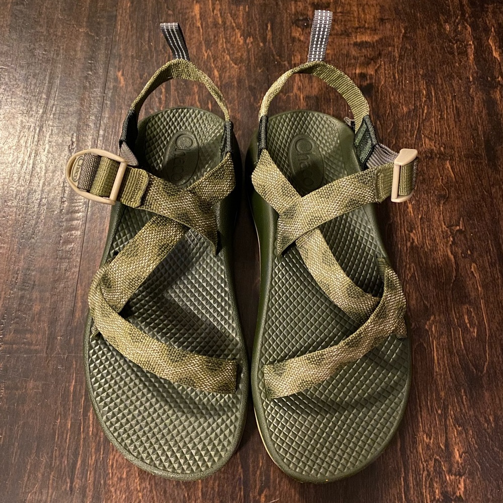 Chaco Z/1 Boys size 6 like brand new!!!